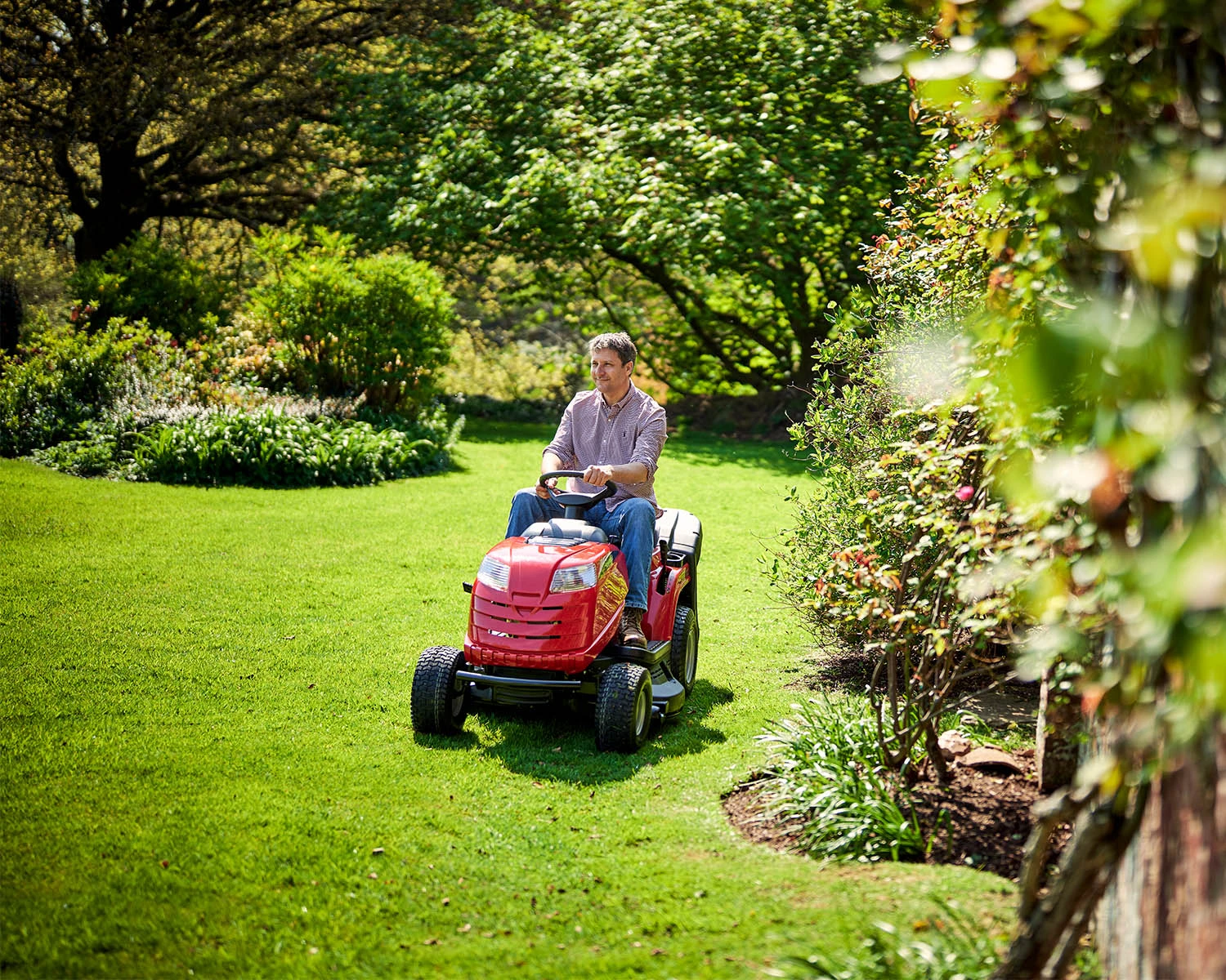 Mountfield MTF 98H Lawn Tractor 7 Mountfield MTF 98H Lawn Tractor - Image 5