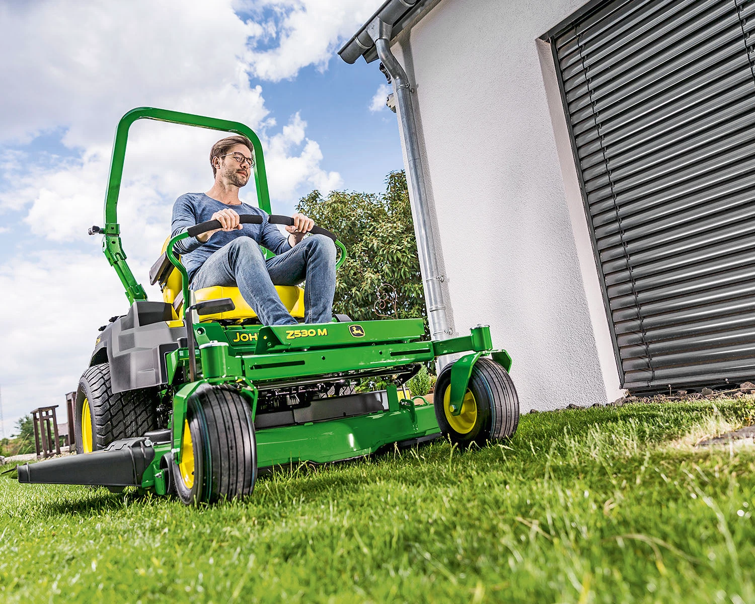 John Deere Z530M Zero-Turn Mower 6 John Deere Z530M Zero-Turn Mower - Image 4