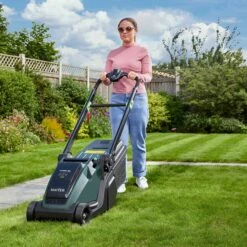 Hayter Hawk 36 Push Cordless Lawnmower -Stih Machinery Shop Mainimage3 465945cc c4a0 40ac 94de 844c3494bdaf