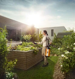 Stihl SG 31 5L Manual Sprayer -Stih Machinery Shop S SG31 E001